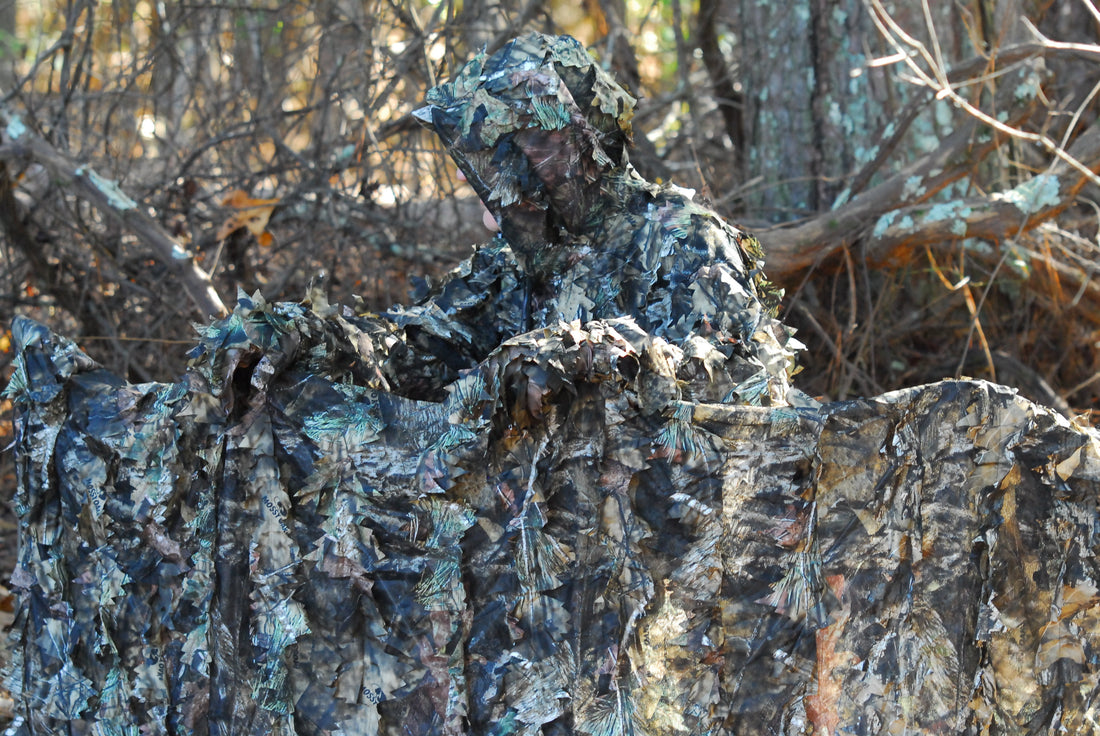 What is a Ghillie Suit? Everything You Need to Know About Camouflage Suits for Hunting and Outdoor Activities