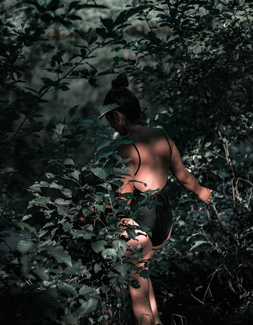 Craft Your Own DIY 3D Leafy Suit in Simple Steps