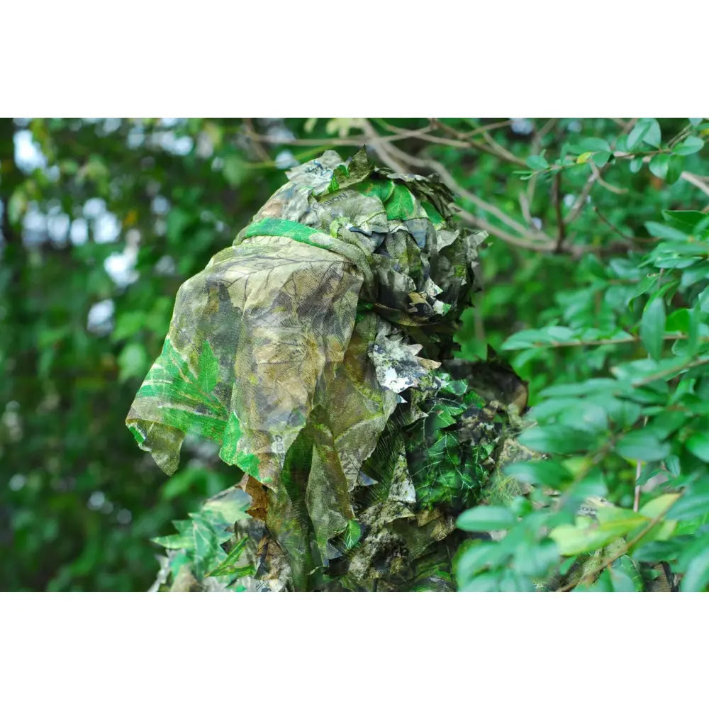 Titan 3D face mask with leafy design, comfortable and breathable protective face covering for everyday wear.