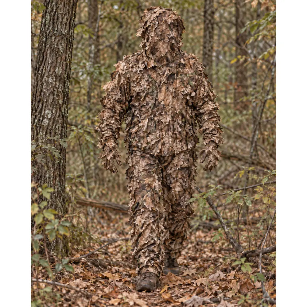 Titan 3D adult leafy hunting suit with realistic green and brown camouflage for outdoor hunting camouflage gear